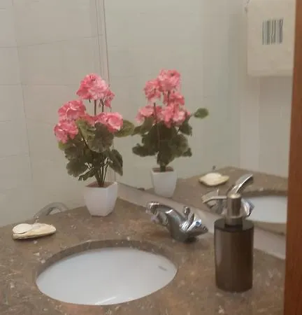 Flat Apartment *